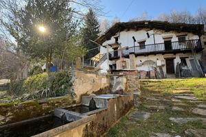 CASA INDIPENDENTE A MELLE
