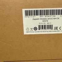 B&W Zeppelin wireless white