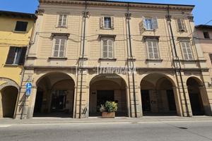 Trilocale ristrutturato in centro.