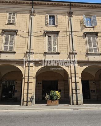 Trilocale ristrutturato in centro.