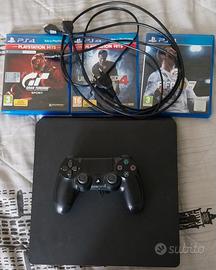 PS4 + 2 controller + 3 giochi