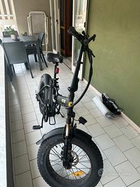 E-Bike bici a pedalata assistita