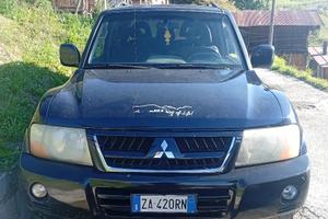 Mitsubishi pajero 2.5