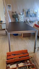 Tavolo (cucina o soggiorno)