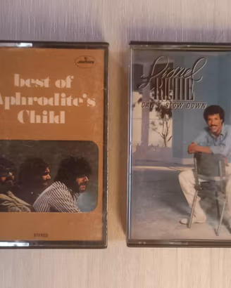 Musicassette 70/80 Afrodite's Child/Lionel Richie