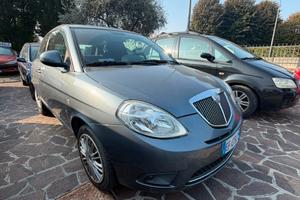 Lancia Ypsilon 1.2 Platino NEOPATENTATI