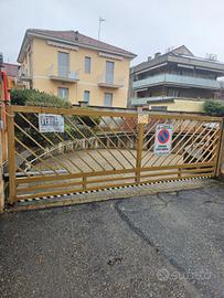 Box Auto via Giolitti Grugliasco