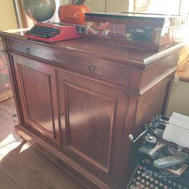 credenza in radica di noce inizi 900 testaurata