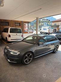 AUDI A4 Avant QUATTRO 2xS-line 2.0 TDI 150cv full