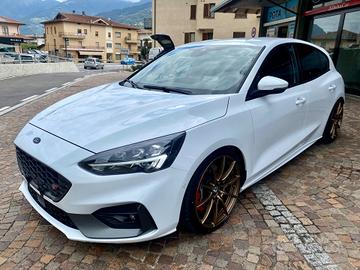 Ford Focus 2.3 EcoBoost 280 CV 5p. ST Performance 