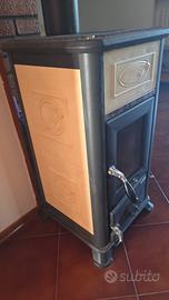 Stufa a legna nordica extraflame mod”Dorella