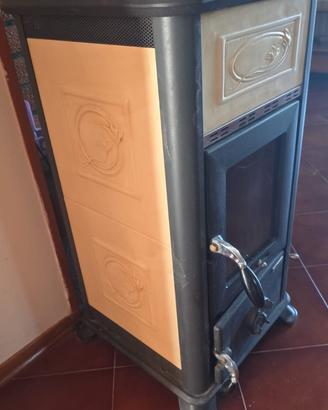 Stufa a legna nordica extraflame mod”Dorella