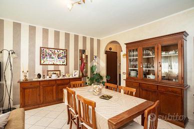 3 LOCALI A CIRIÈ