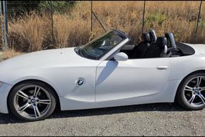 BMW Z4 2.2 E85 Roadster