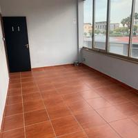 Vari grandezze uffici pronti in palazzina polifunz