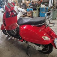Vespa gts 250