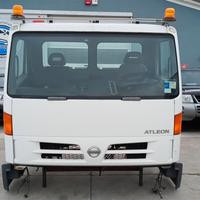 Cabina nissan truck atleon usato