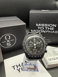 Omega x swatch moonswatch snoopy