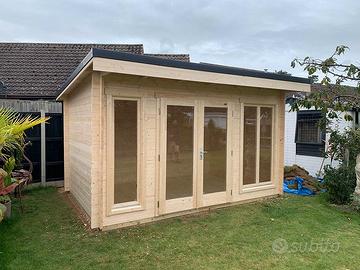 CASETTA DI LEGNO DORSET 34mm 410x270x240h CON PAV.