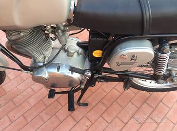 Gilera 124 5V