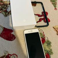 Apple iPhone 6 Silver 16GB con scatola cavo e cove