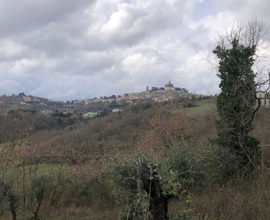 Terreno edificabile con vista panoramica