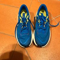 Hoka Clifton 4