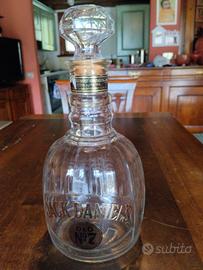 bottiglia vuota jack daniels