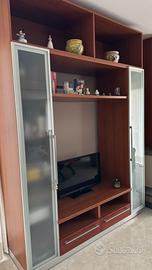 Parete attrezzata moderna