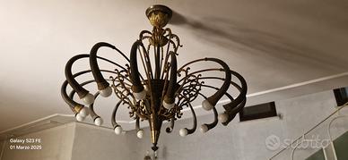 Codice: 268156  ANTICO LAMPADARIO 16 LUCI CON STRU