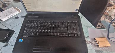 TOSHIBA SATELLITE PRO L670 17" POLLICI FHD