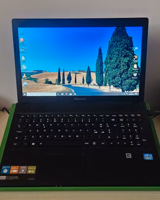 Notebook Lenovo G500, 8 GB RAM, Intel i3, W 10 Pro