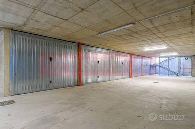 Box / Garage di 30 m² a Pedrengo