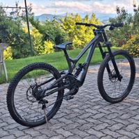 Commencal supreme v4