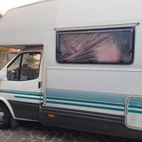 Mansardato Ford Transit 2.5 TD Elnagh Big Marlin