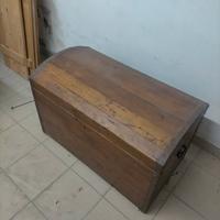 vecchio baule da viaggio 