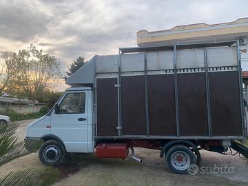 Camion Iveco 35/12 Turbo - Trasporto cavalli