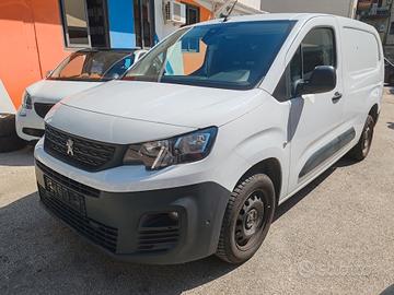 Peugeot Partner 1.5 HDI 3 Posti