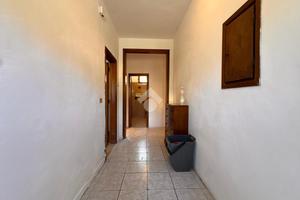 3 LOCALI A BAGNO A RIPOLI