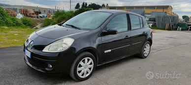 Renault Clio 1.2 16V 5 porte Dynamique