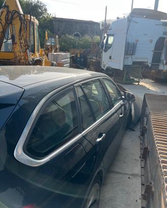 Bmw serie 3 touring per pezzi di ricambio