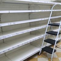 Scaffalatura completa per negozio