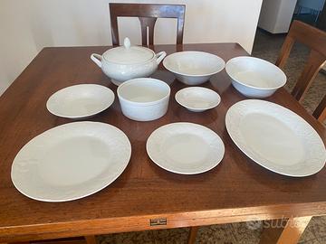 Servizio piatti bianco