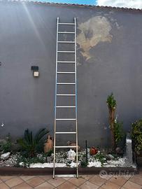 scala in acciaio