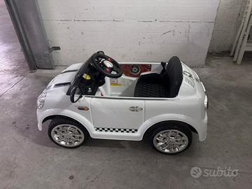 Auto elettrica da corsa bambini