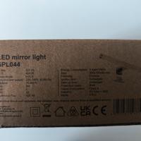 lampada specchio  bagno 