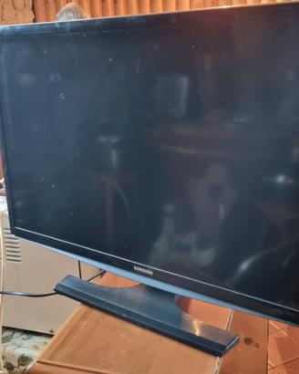 TV a led 28" Samsung