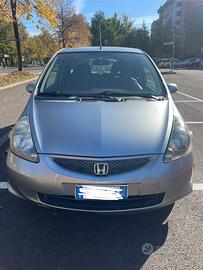 🚘 Honda Jazz 2006 - 174000 km | Appena revisionata