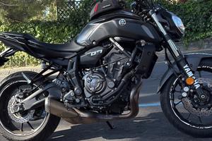 yamaha mt 07