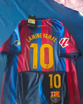 Completino Barcellona Lamine Yamal